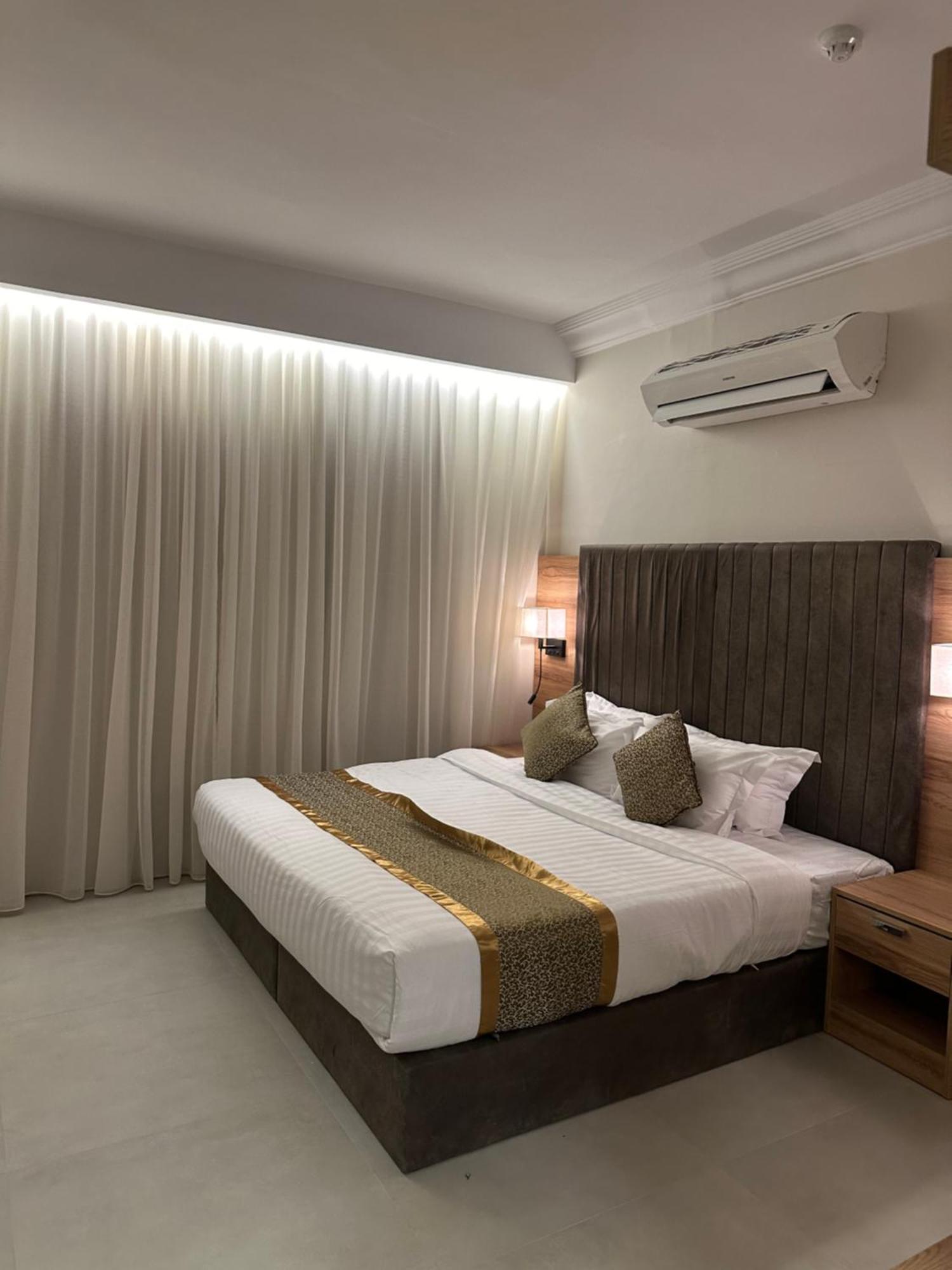 Lavent Park Hotel Suites Jeddah Ngoại thất bức ảnh