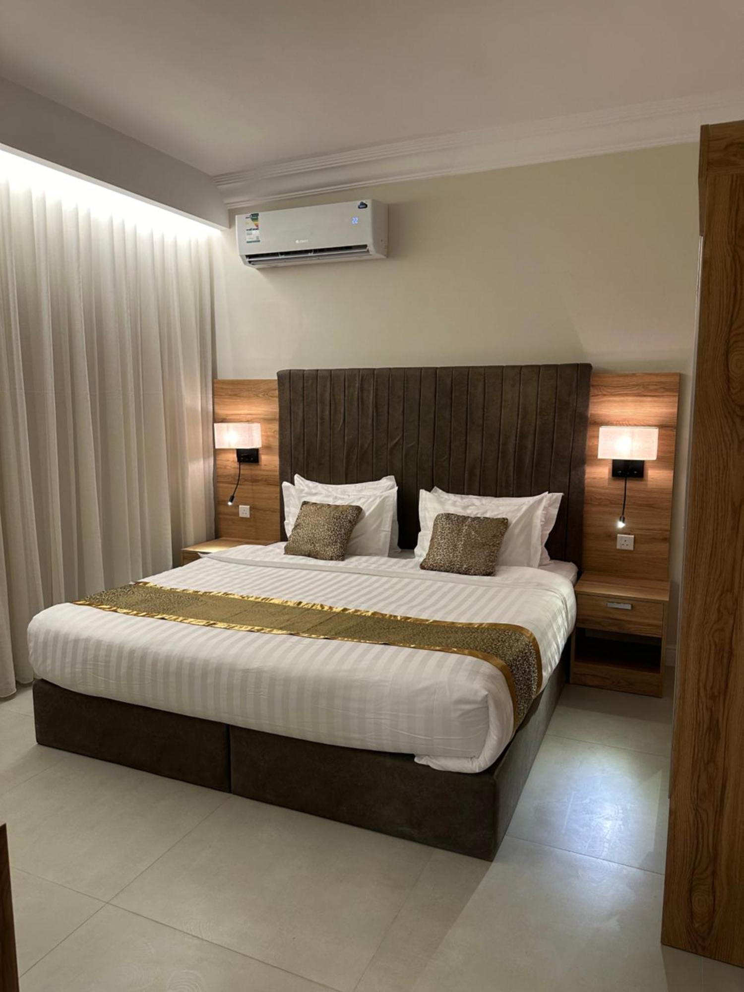 Lavent Park Hotel Suites Jeddah Ngoại thất bức ảnh